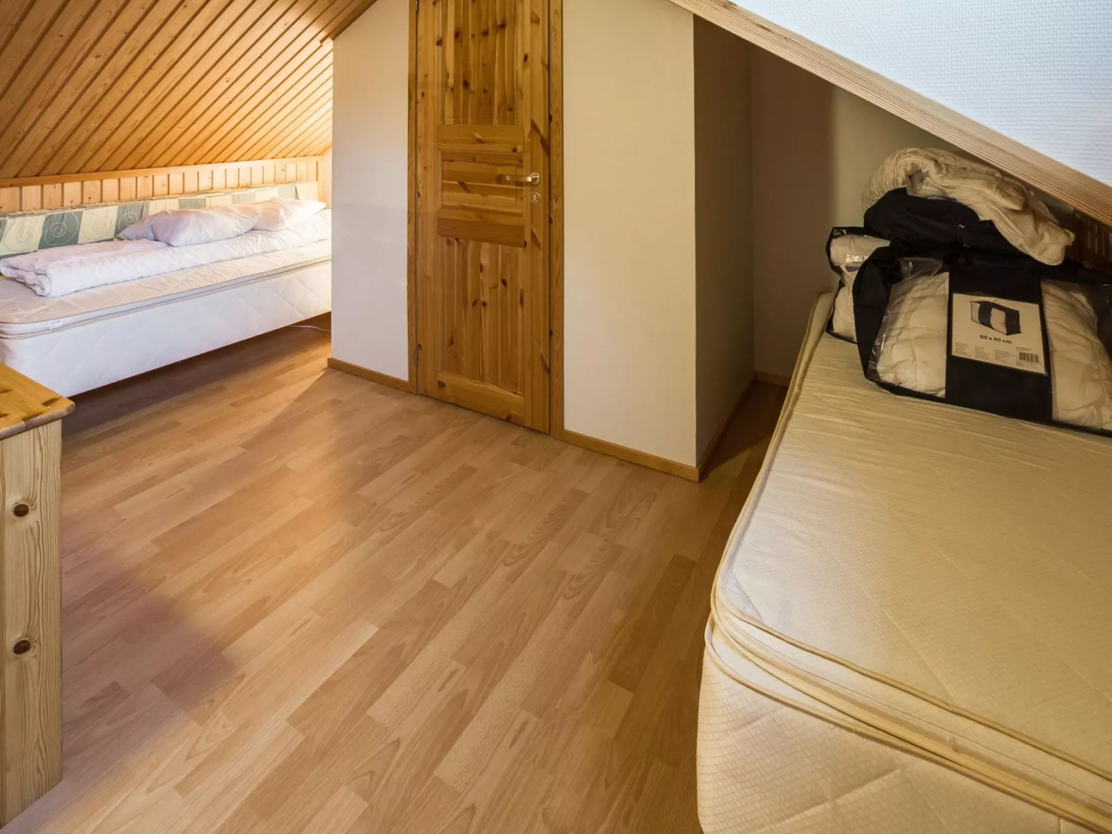 Kukasrakka a 4-Dedans