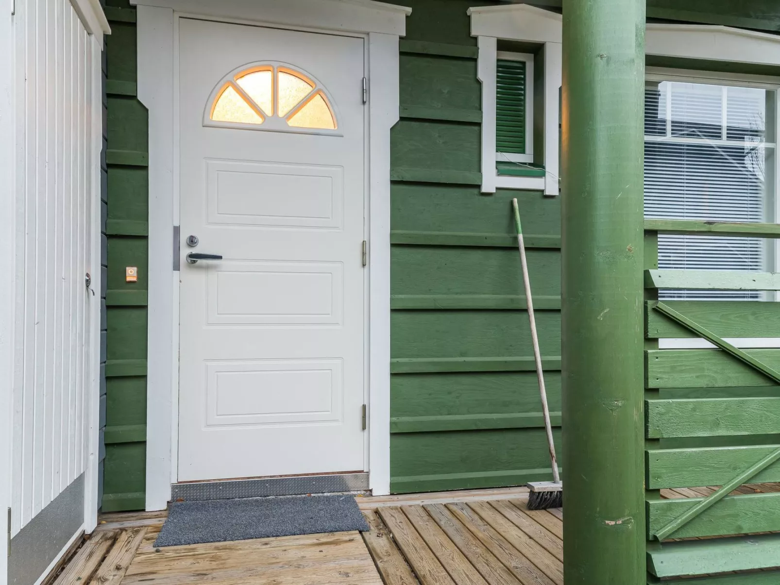 Ylläs-eeli green house c1-Inside