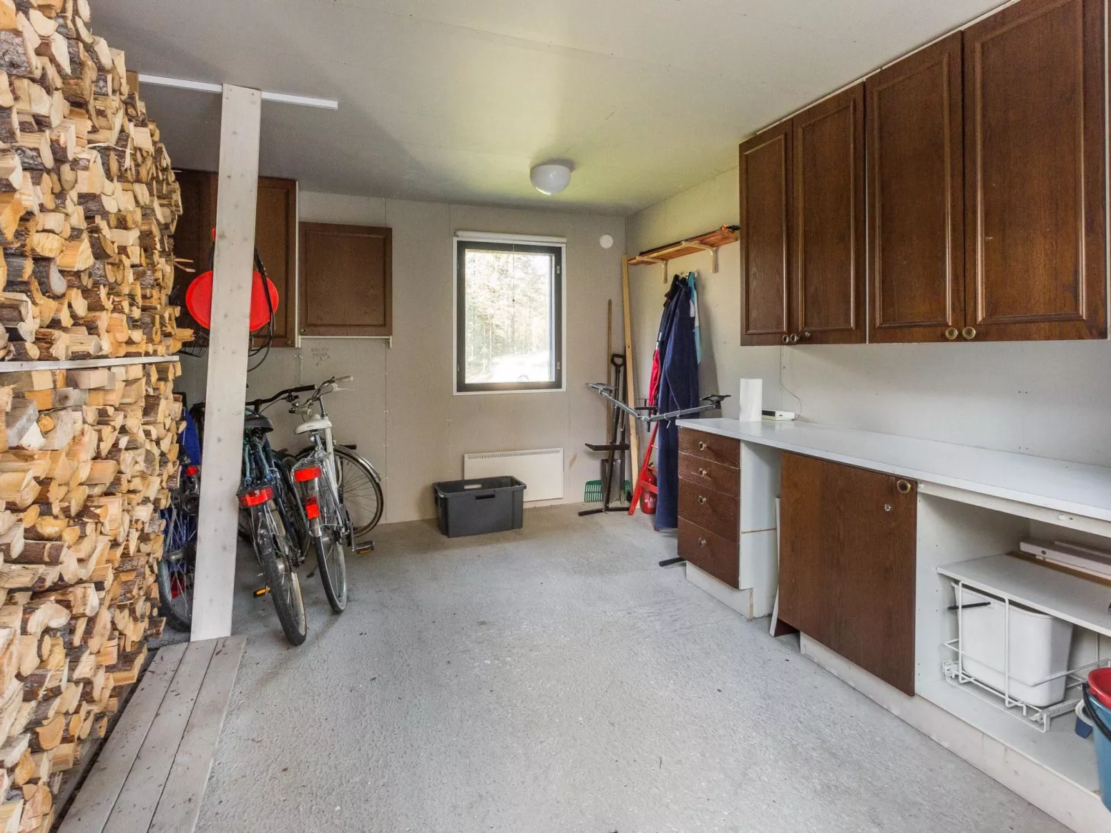 Ylläksen sirppikuu 2-Drinnen