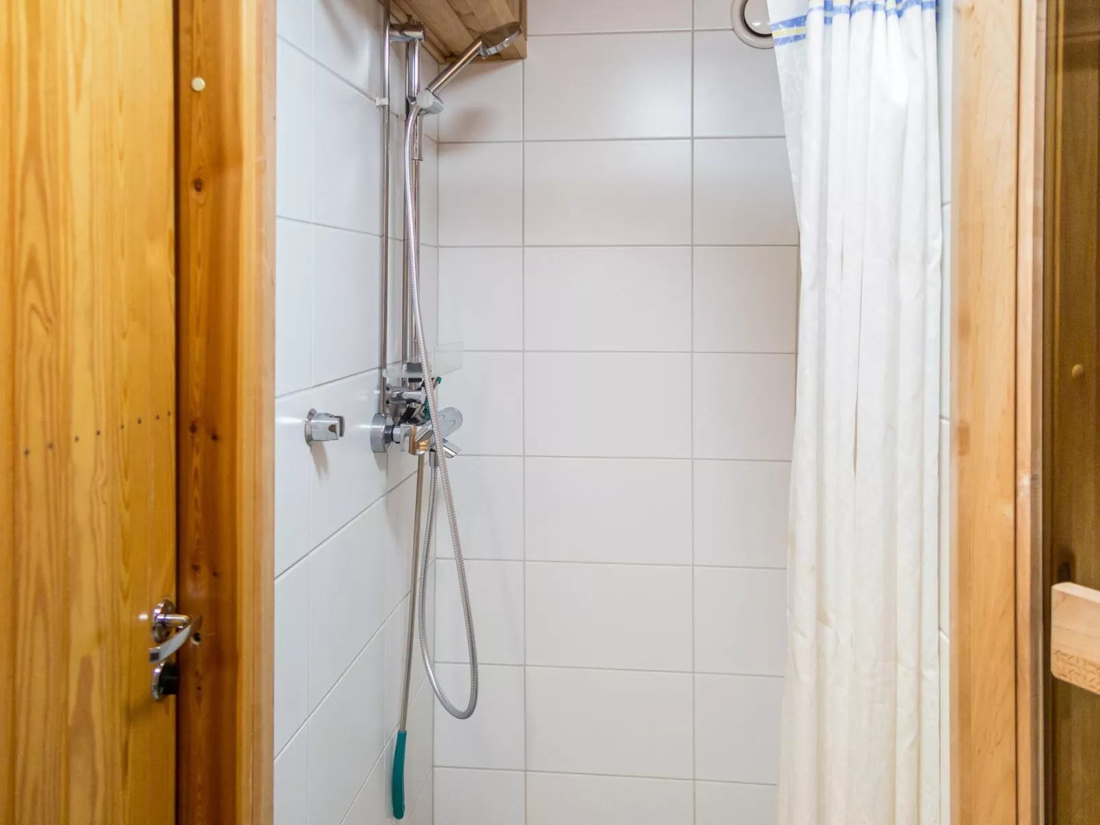 Ylläksen tunturihonkamaja a 1-Drinnen