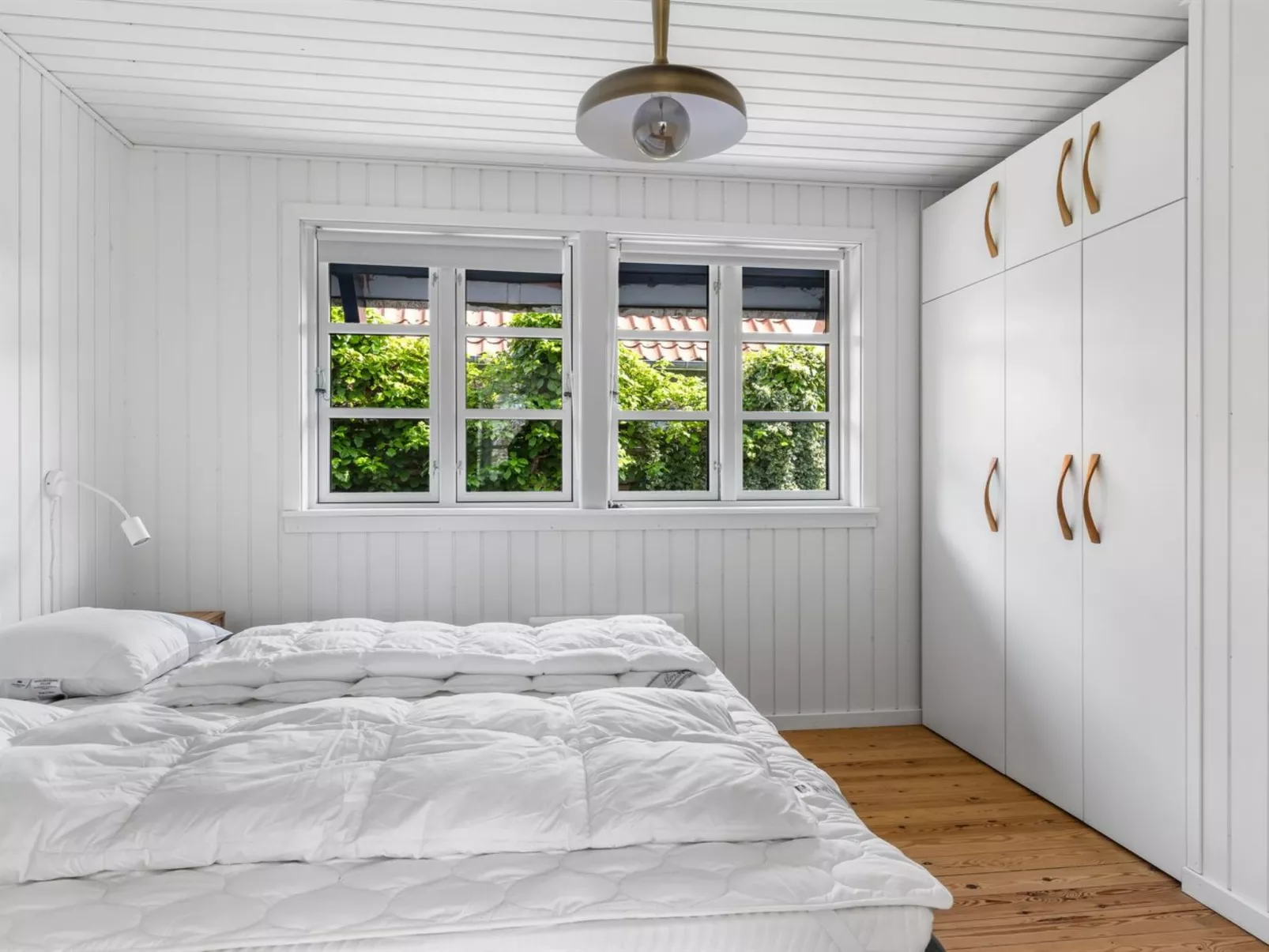 "Gravers" - 150m from the sea-Inside