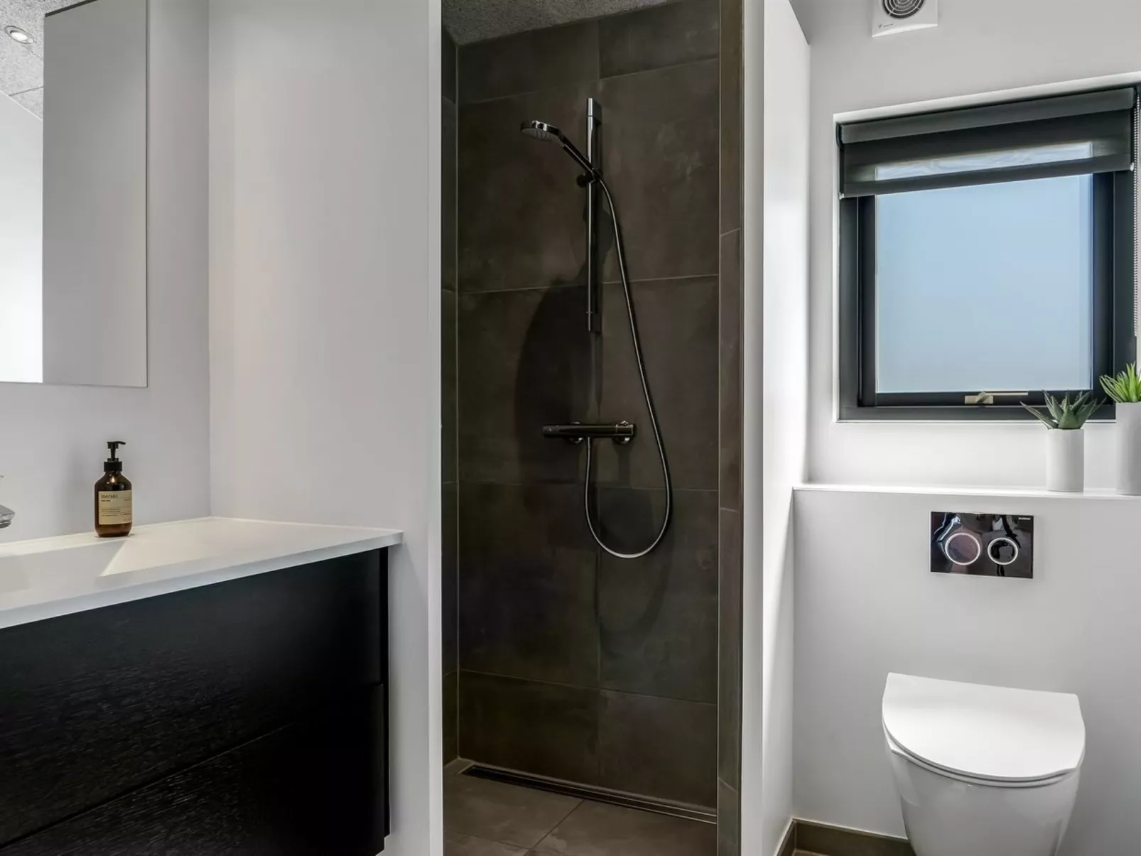 "Eriksine" - 750m from the sea-Dedans