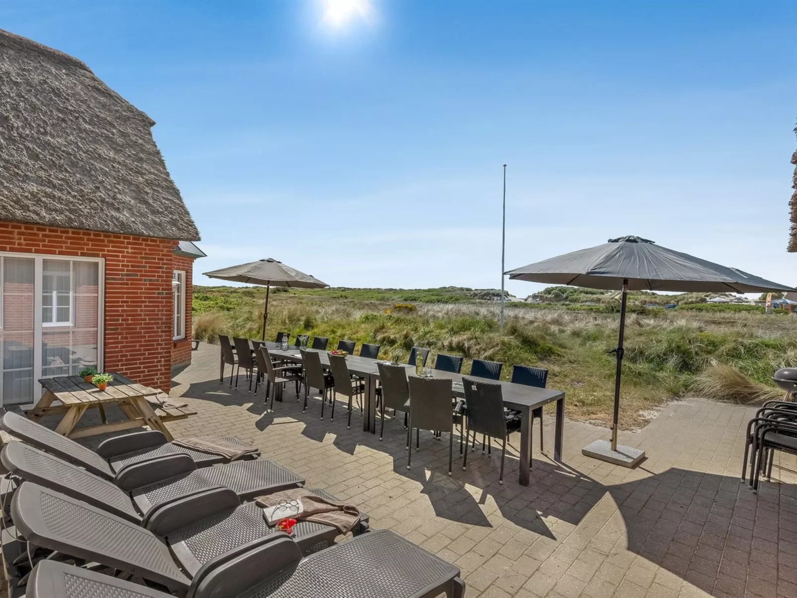 "Gytha" - 75m from the sea-Draußen