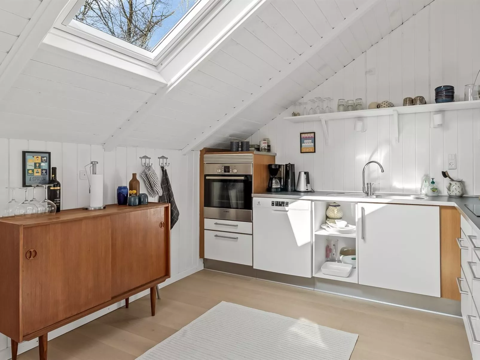 "Mila" - 30km from the sea-Drinnen