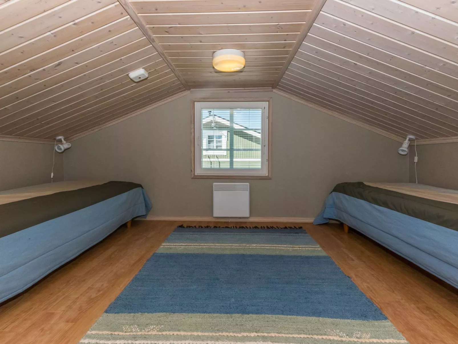 Rukan taikavuosseli 12 a-Dedans