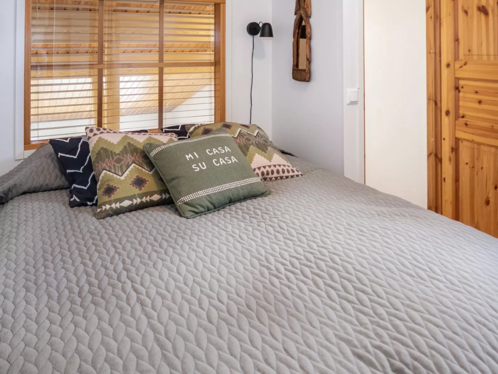 Karhunvartijan linna b16-Drinnen