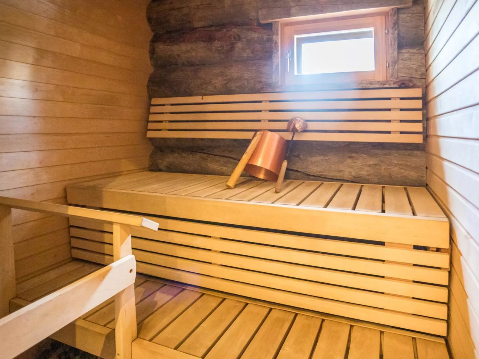 Maahisenrinne 1 as 4-Drinnen