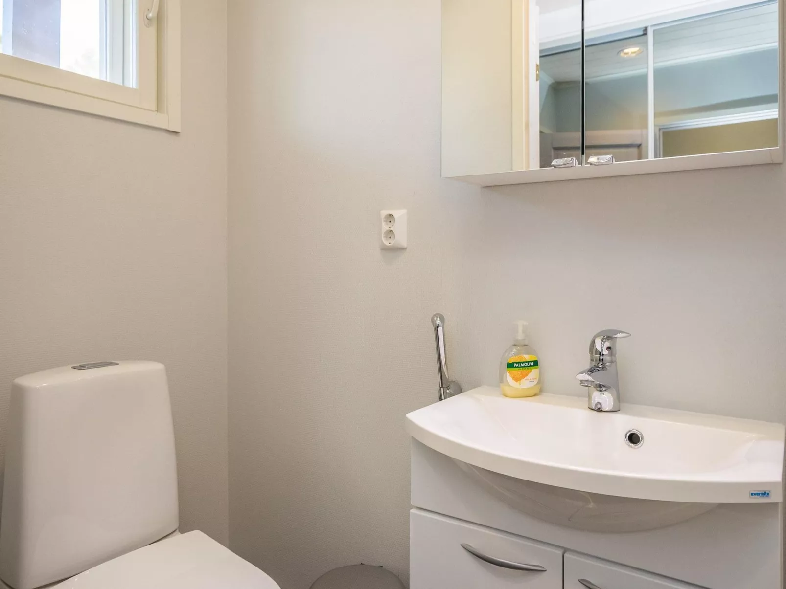 4 seasons b 2-Dedans