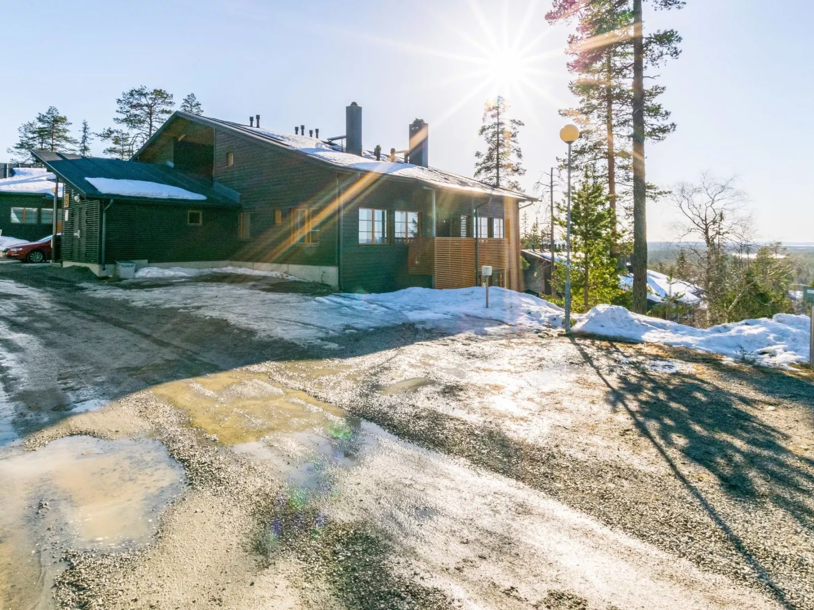 Karhunvartijan kota b1-Dedans