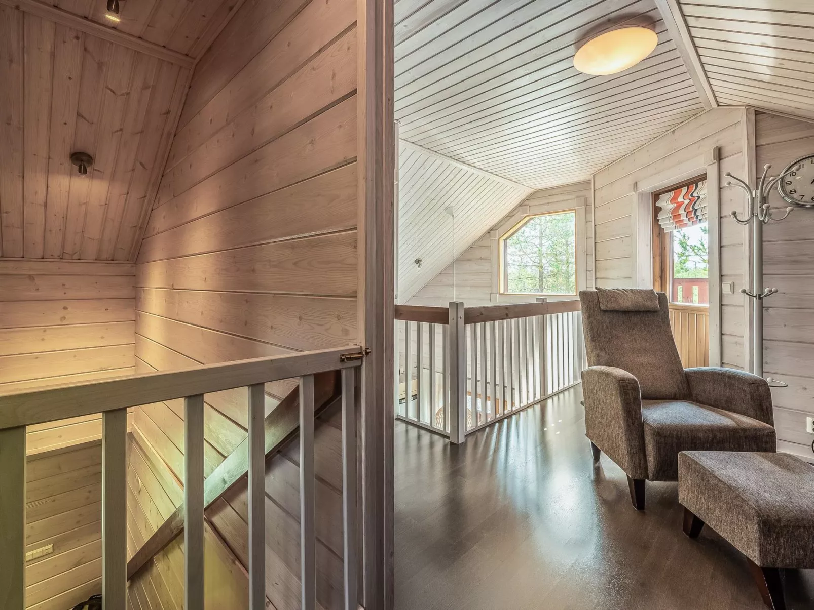 Lapinukonkäännös-Dedans