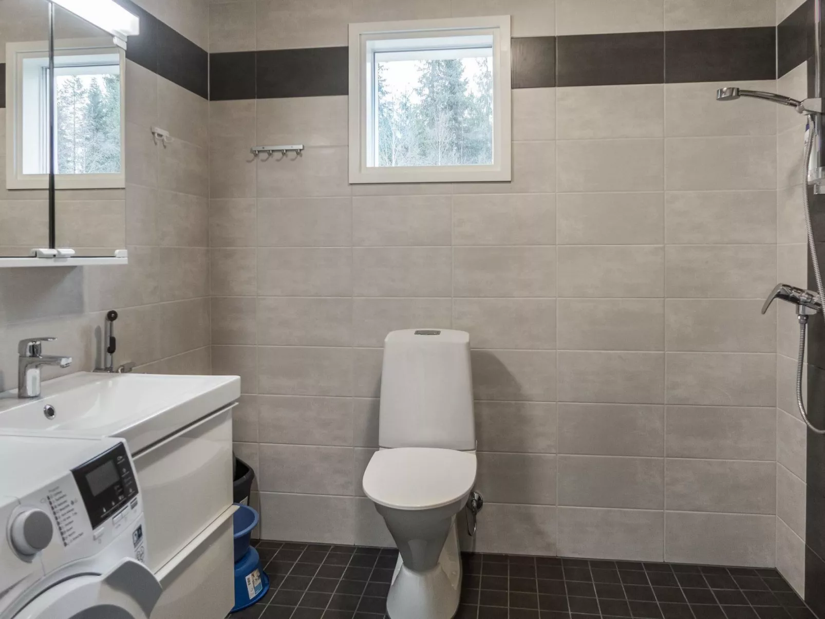 Klz rodoniitti-Drinnen