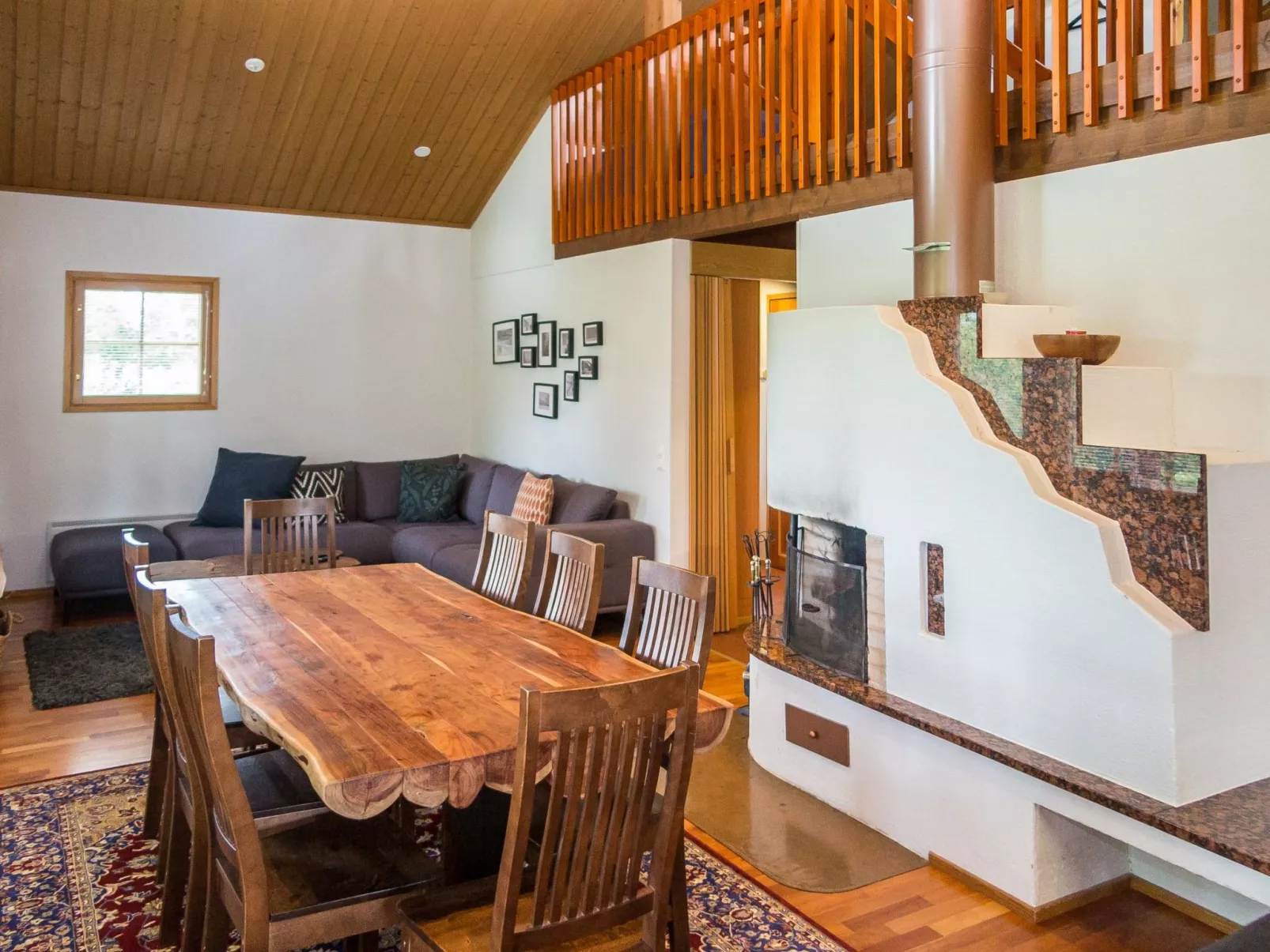 Tahkon rummikub-Dedans