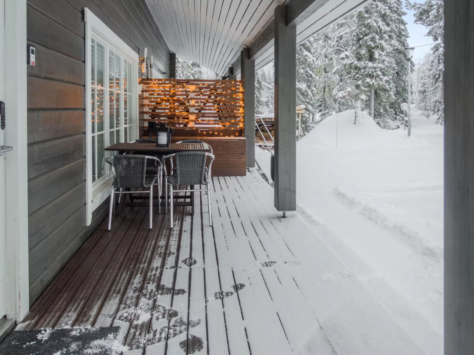 Villa sukka a-Drinnen