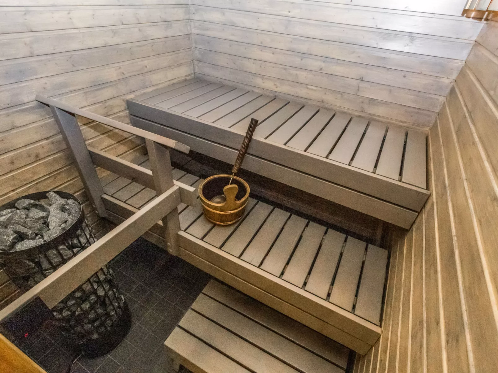 Sallan saaga-Drinnen