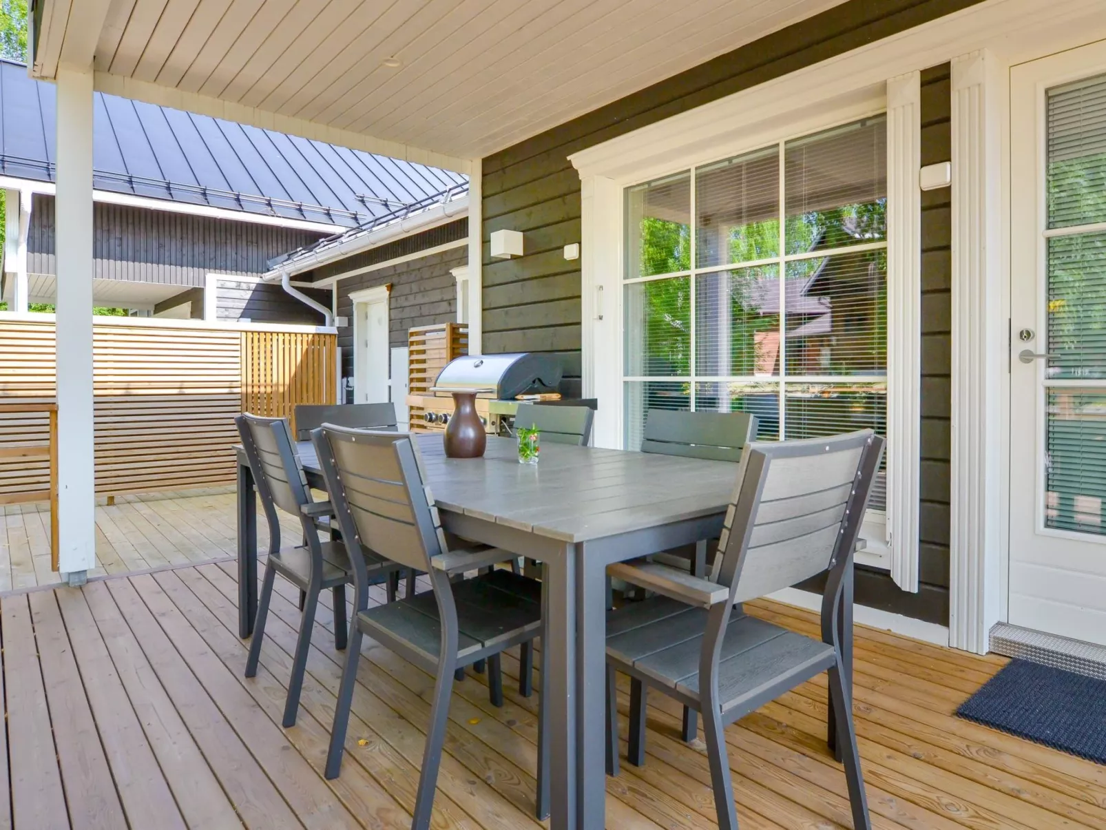 Tonttutahko 20 a-Dedans