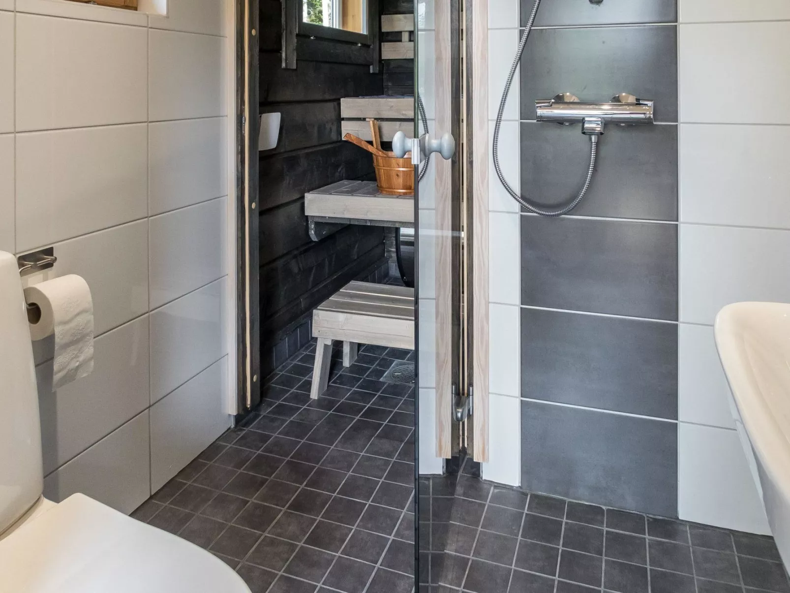 Kolin kangastus kielo 3-Dedans