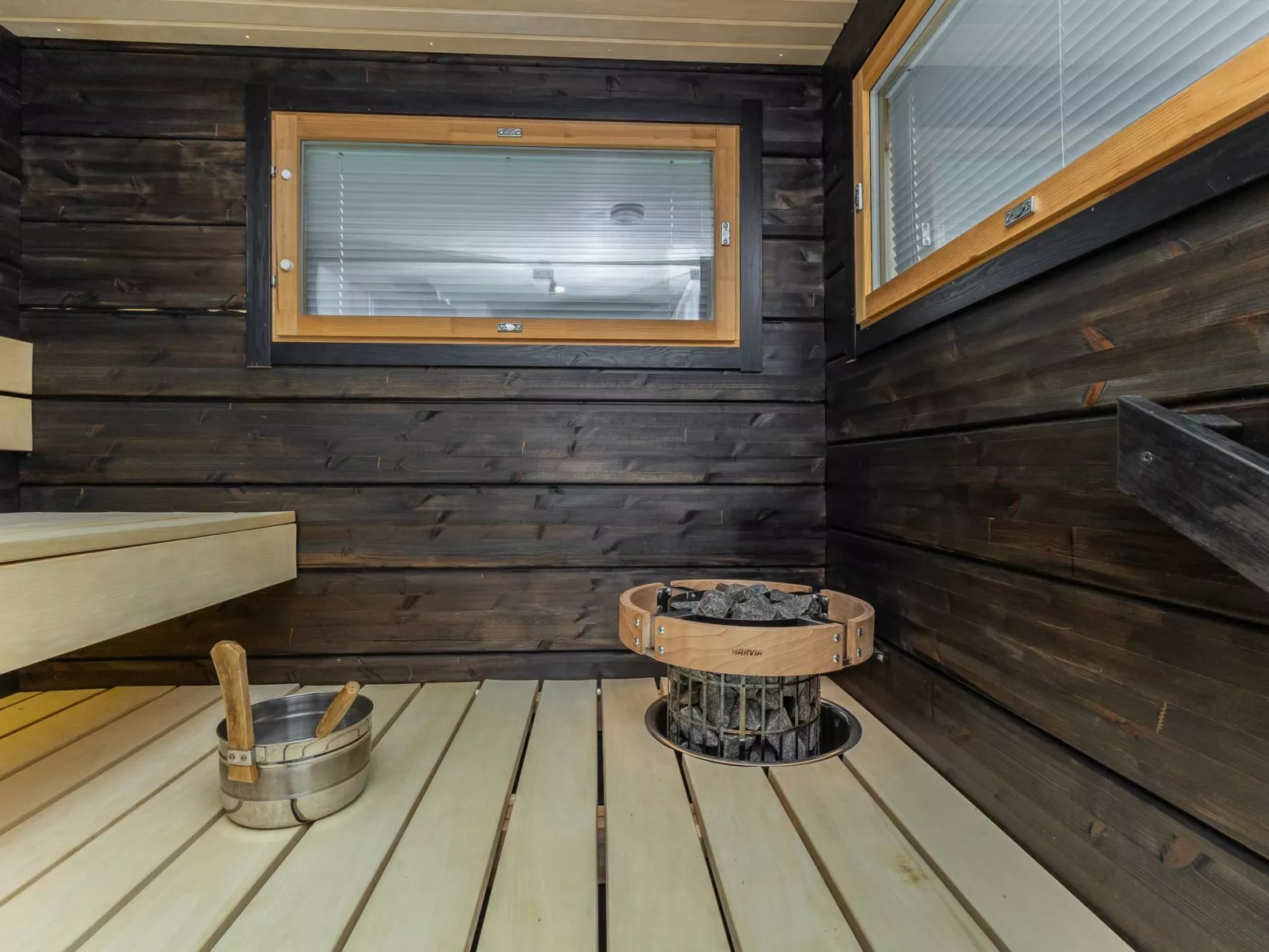 Koukkupolku 5-Drinnen