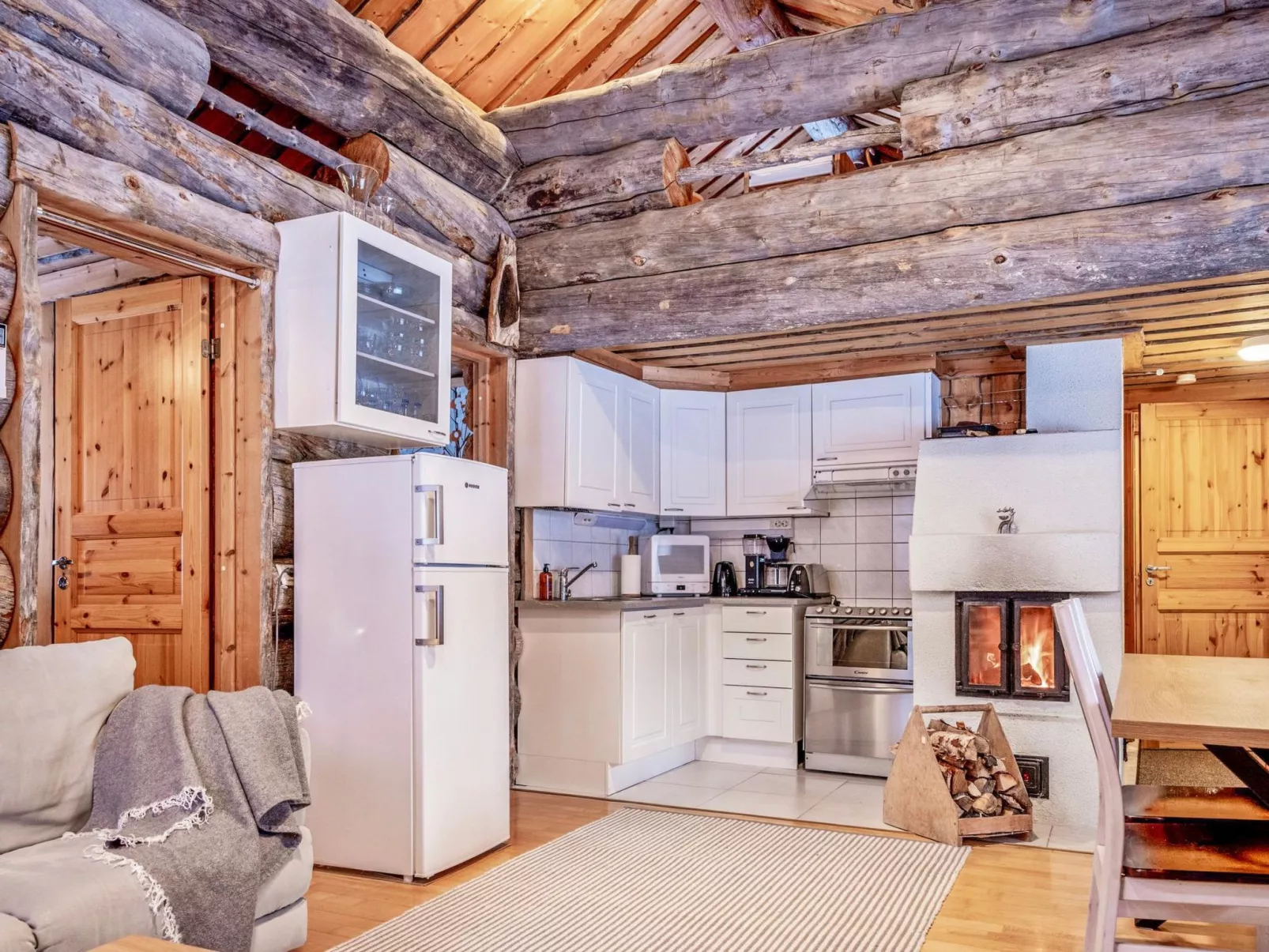 Rukanlumous 3-Drinnen