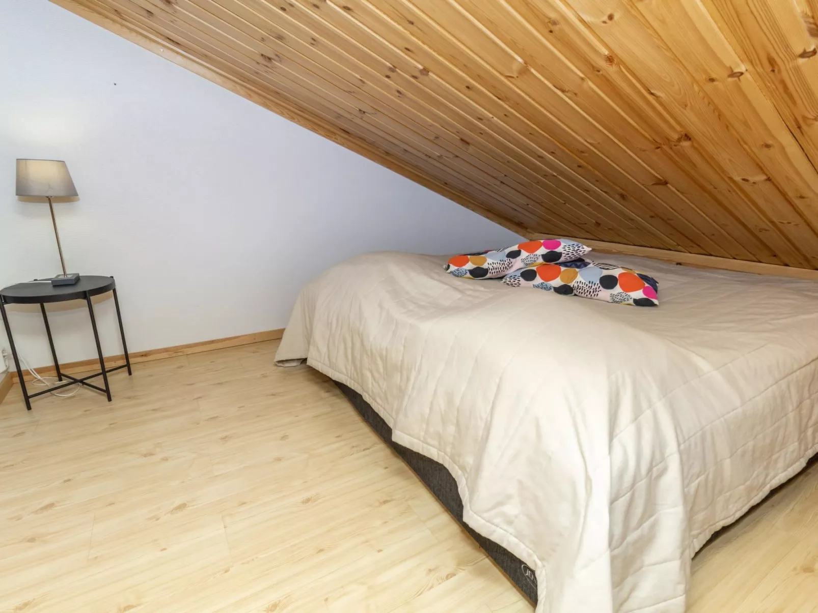 Rukan ankkuri-Drinnen