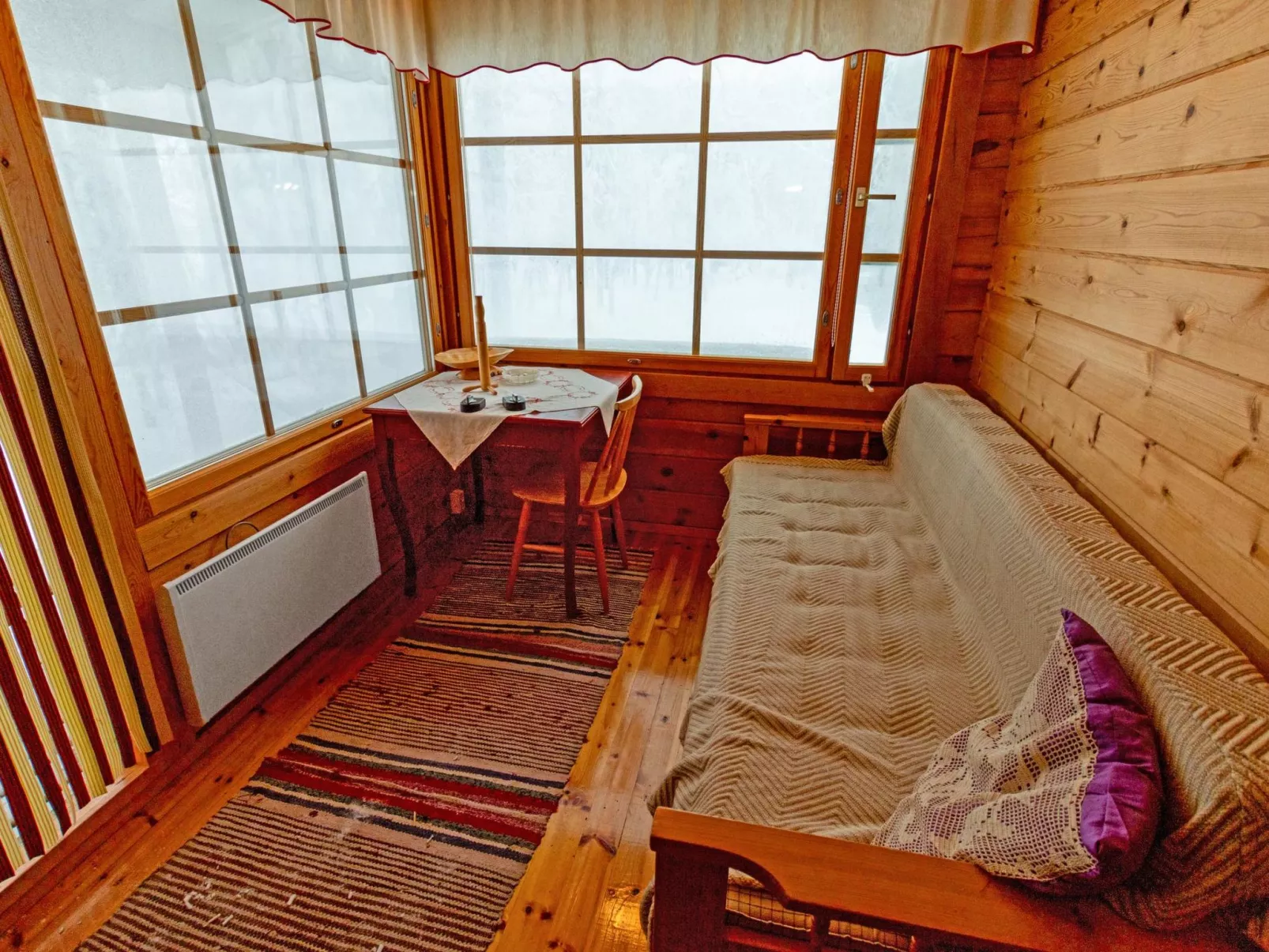 Pohjaslahdentie 17 a-Dedans