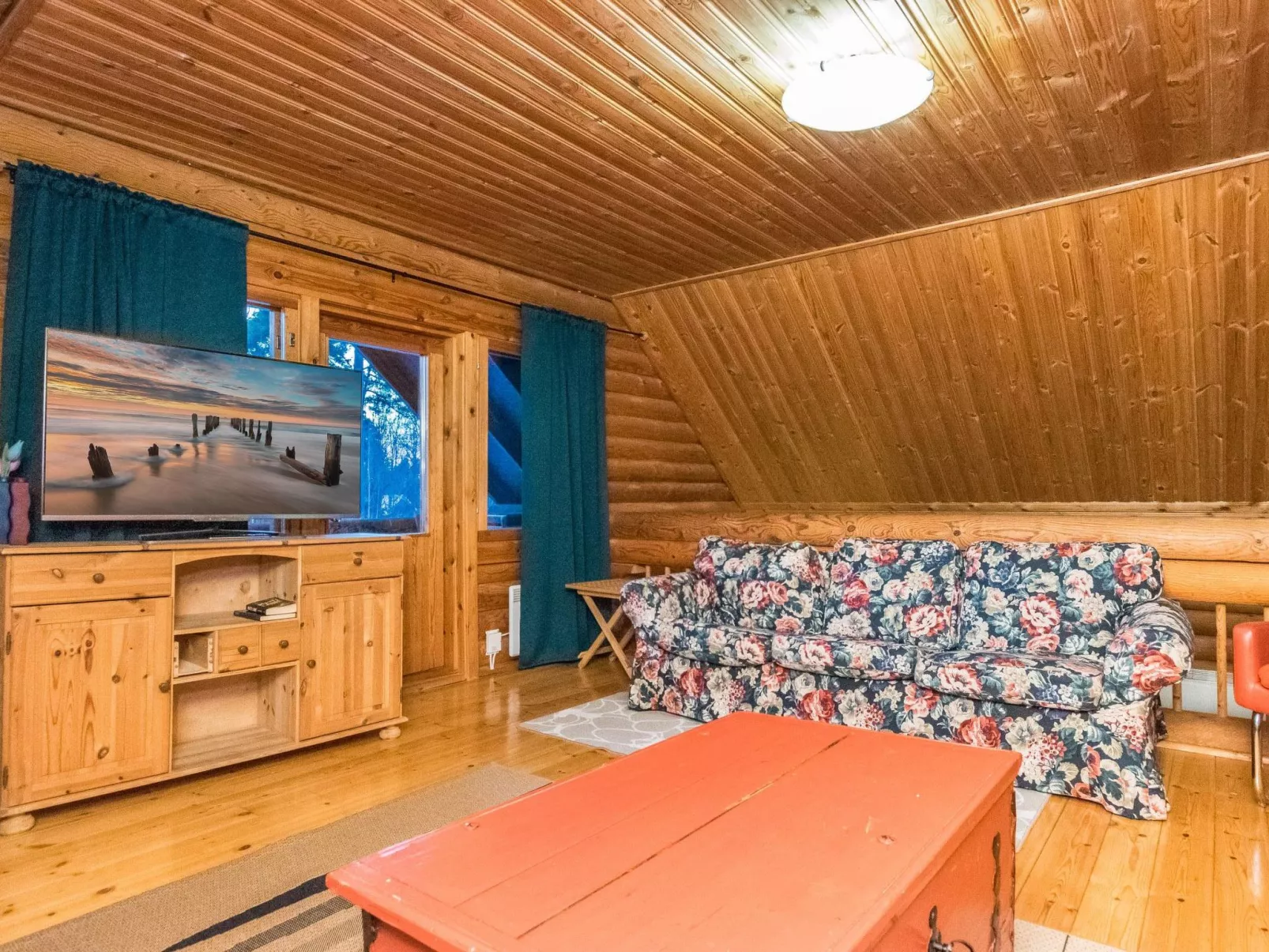 Kaivoskartano-Drinnen