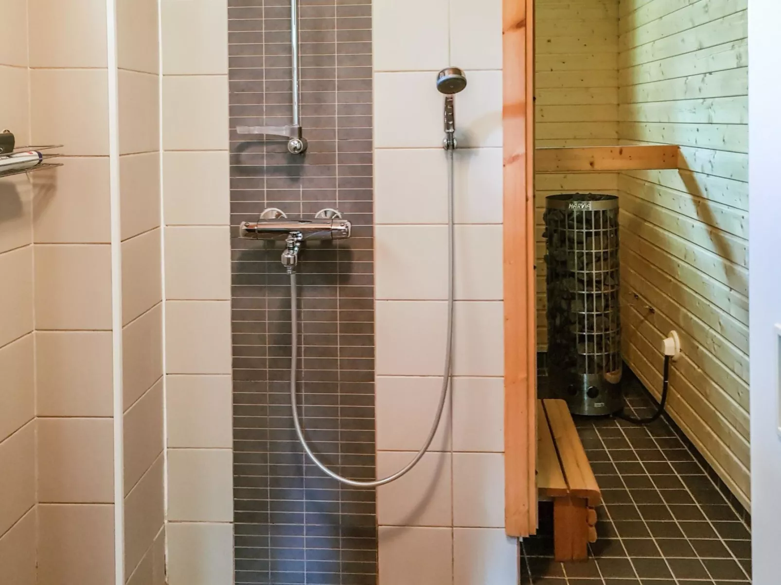 Lomamaja rukaranta 6 b-Dedans