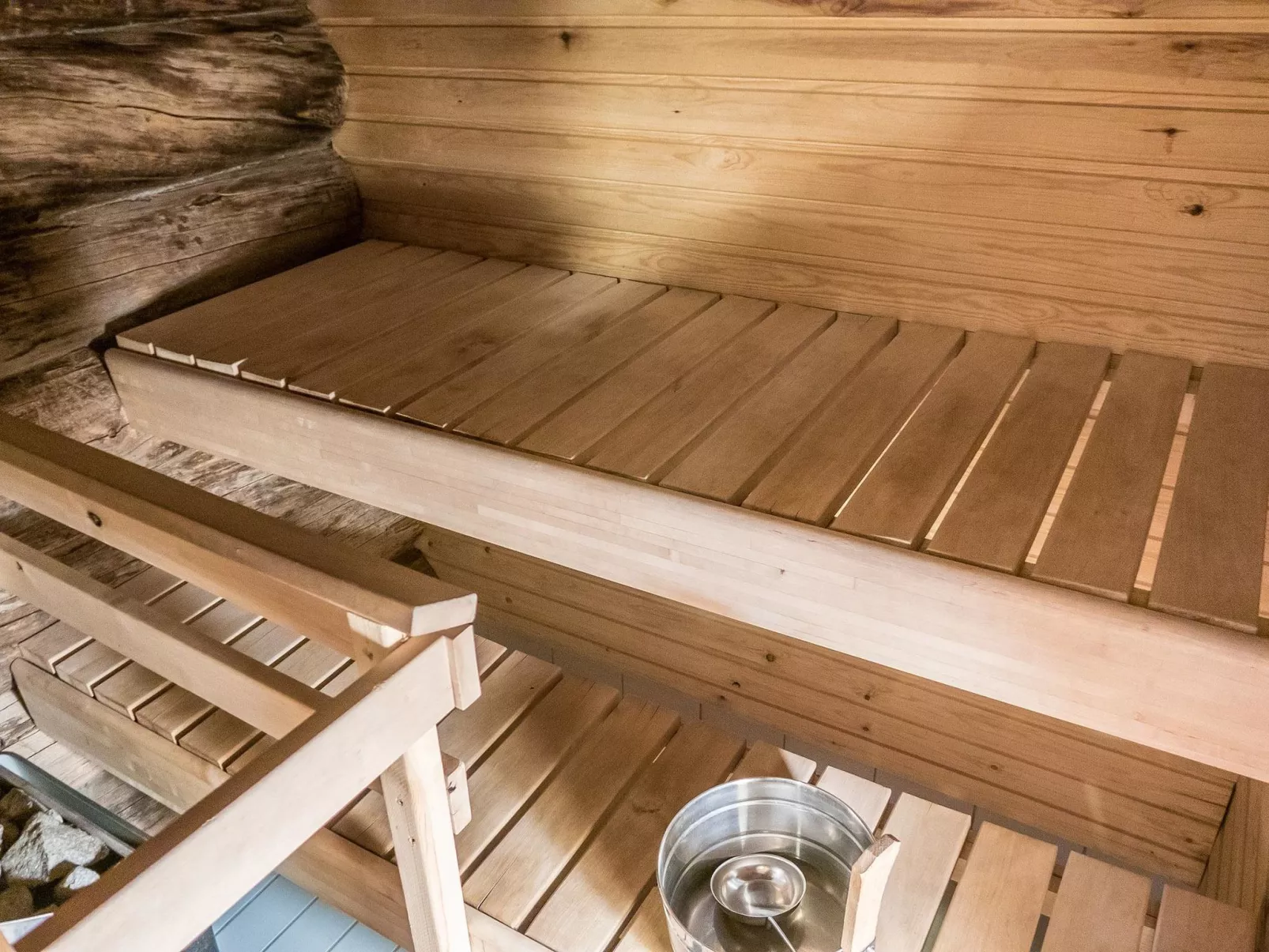 Vuokatinportti a 12-Dedans