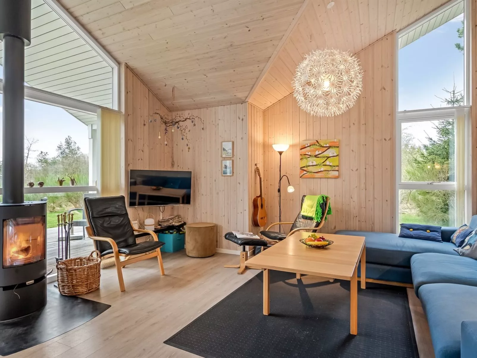 "Teija" - 600m to the fjord-Inside