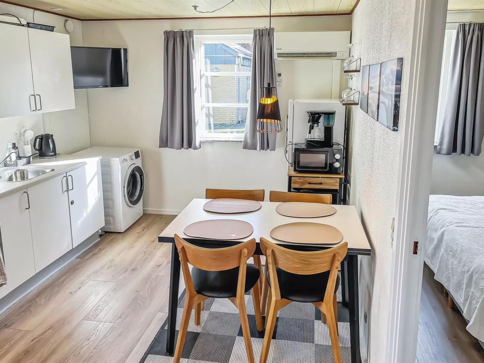 "Felicia" - 200m from the sea-Inside