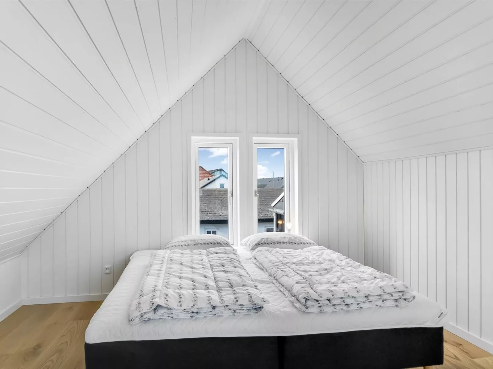 "Spase" - 450m from the sea-Inside