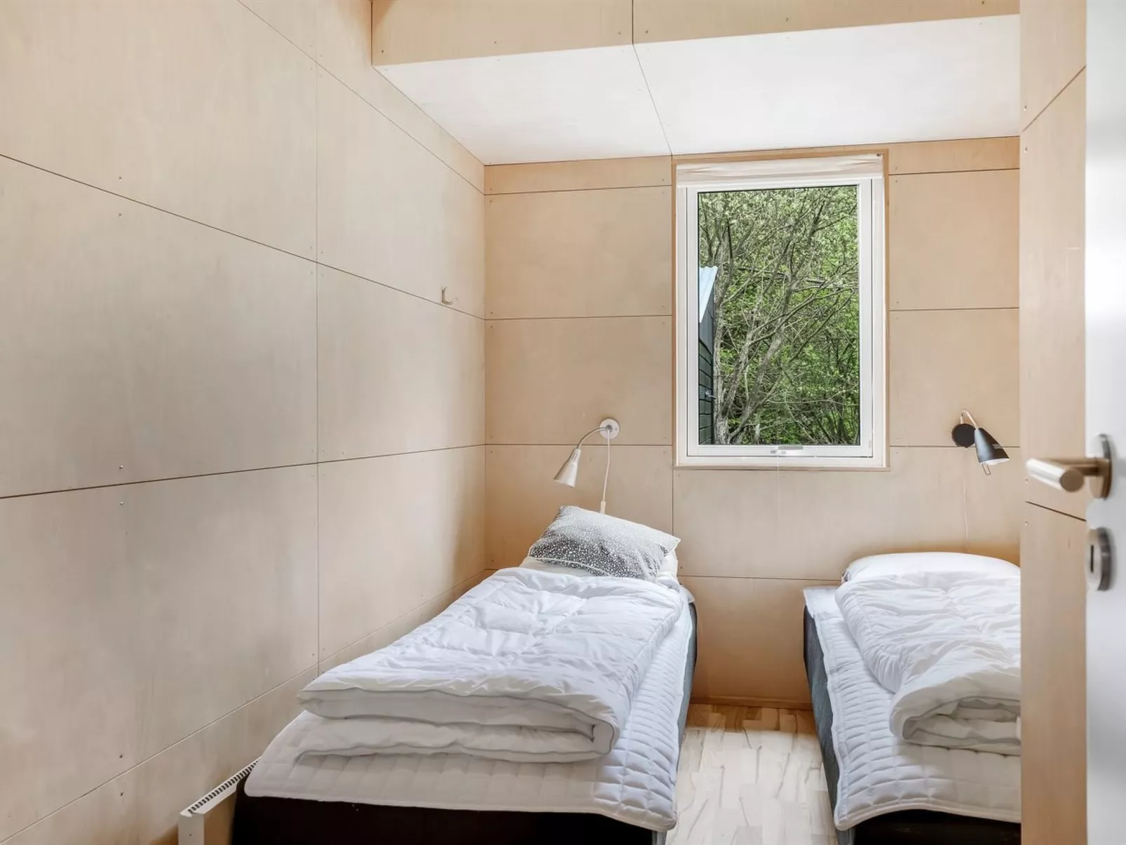 "Ginne" - 1km to the fjord-Inside