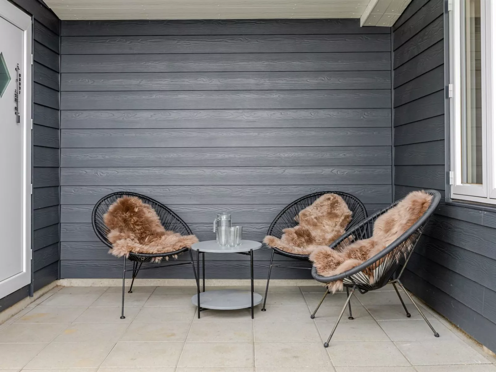 "Gyda" - 350m from the sea-Outside