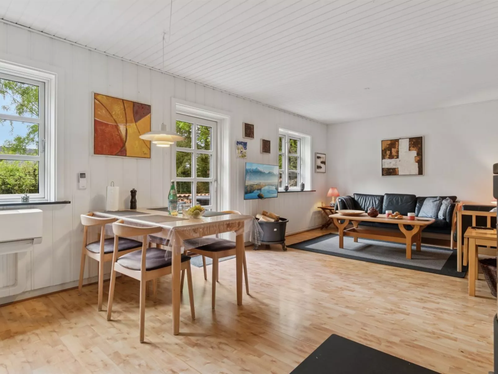 "Andri" - 1.5km from the sea-Inside