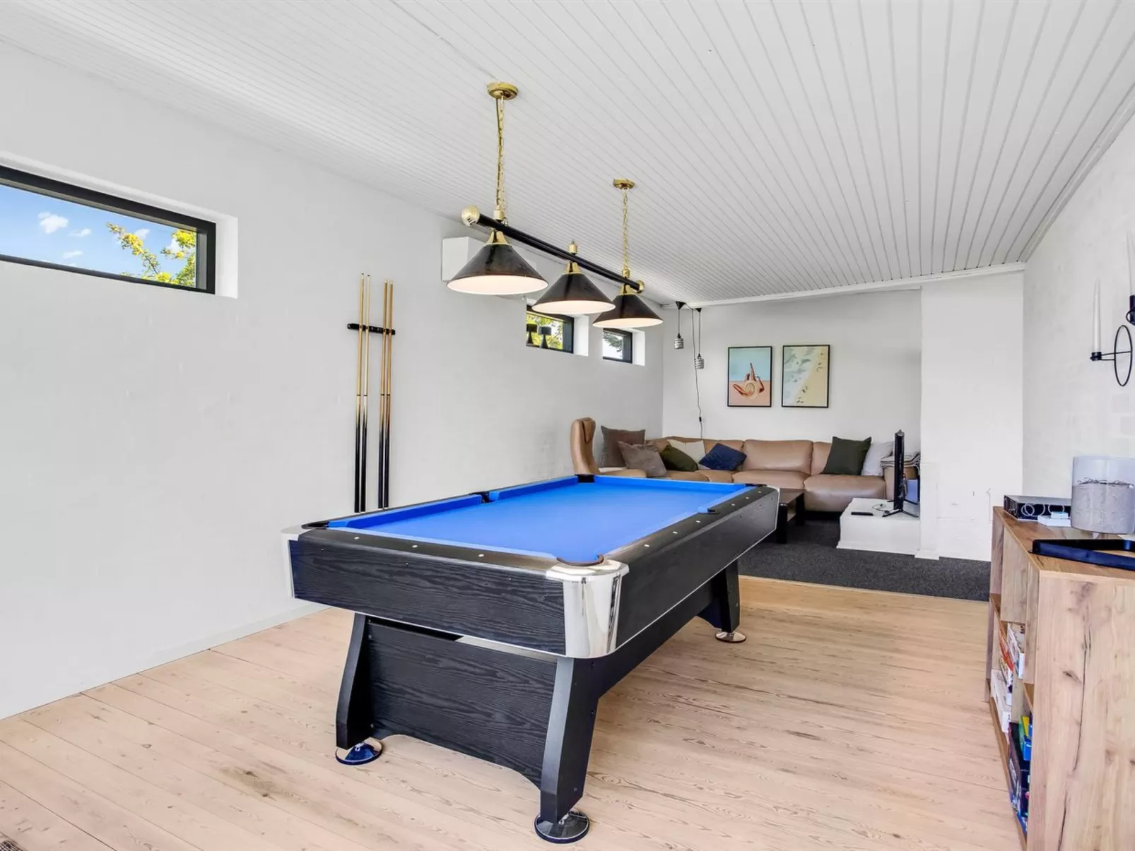 "Anabel" - 600m from the sea-Drinnen