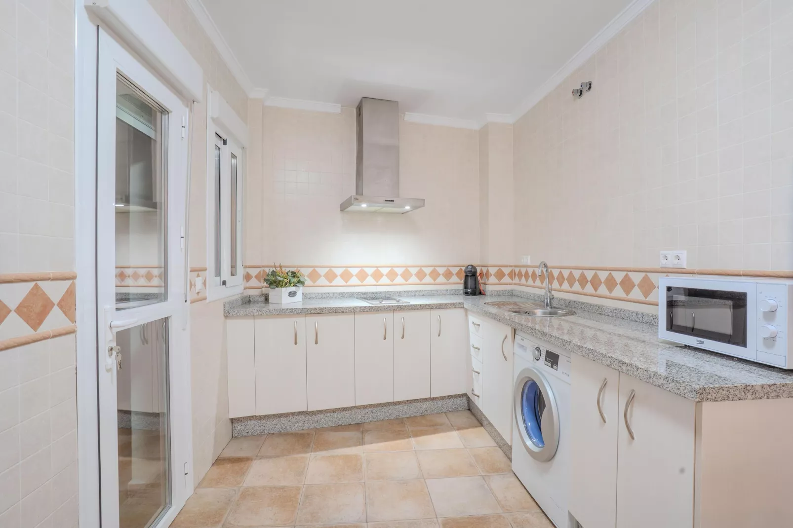 Santa Ángela de la Cruz-Kitchen