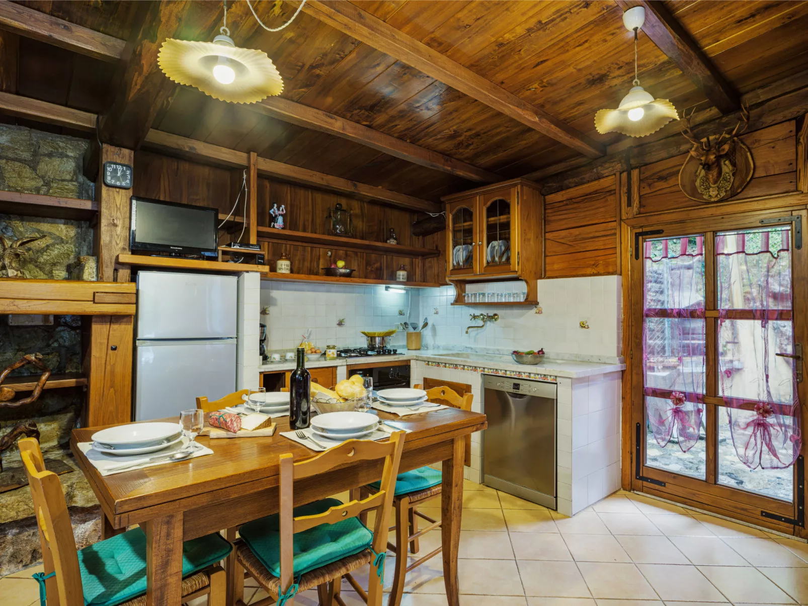 La Fonte-Inside