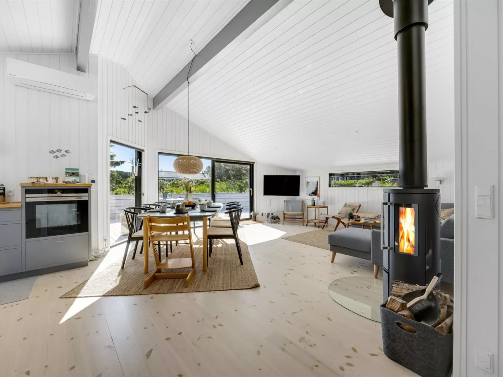 "Verner" - 990m from the sea-Inside