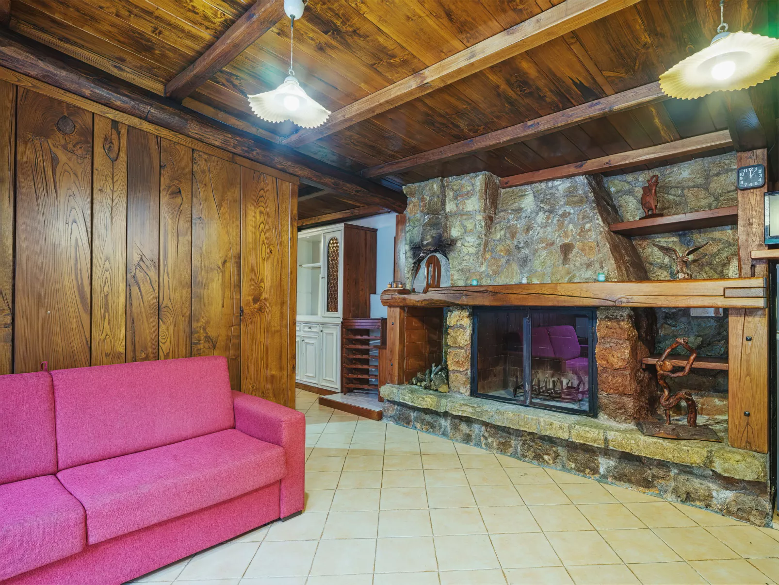 La Fonte-Inside