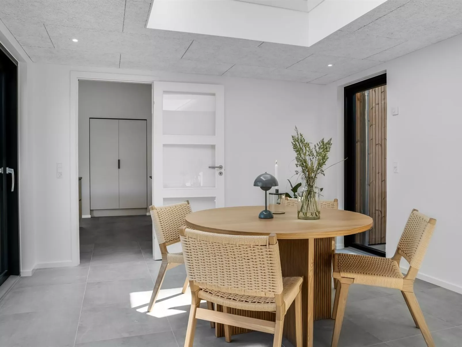 "Silja" - 900m from the sea-Inside