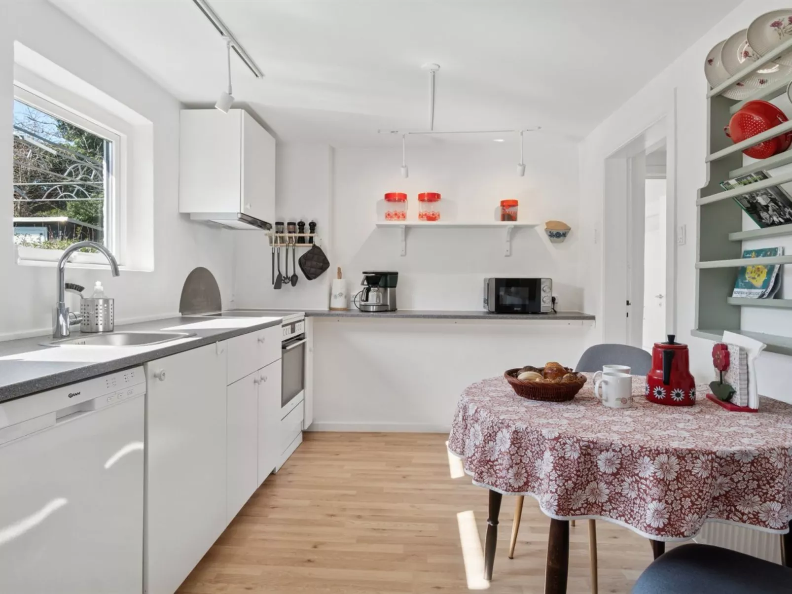 "Keld" - 350m from the sea-Inside