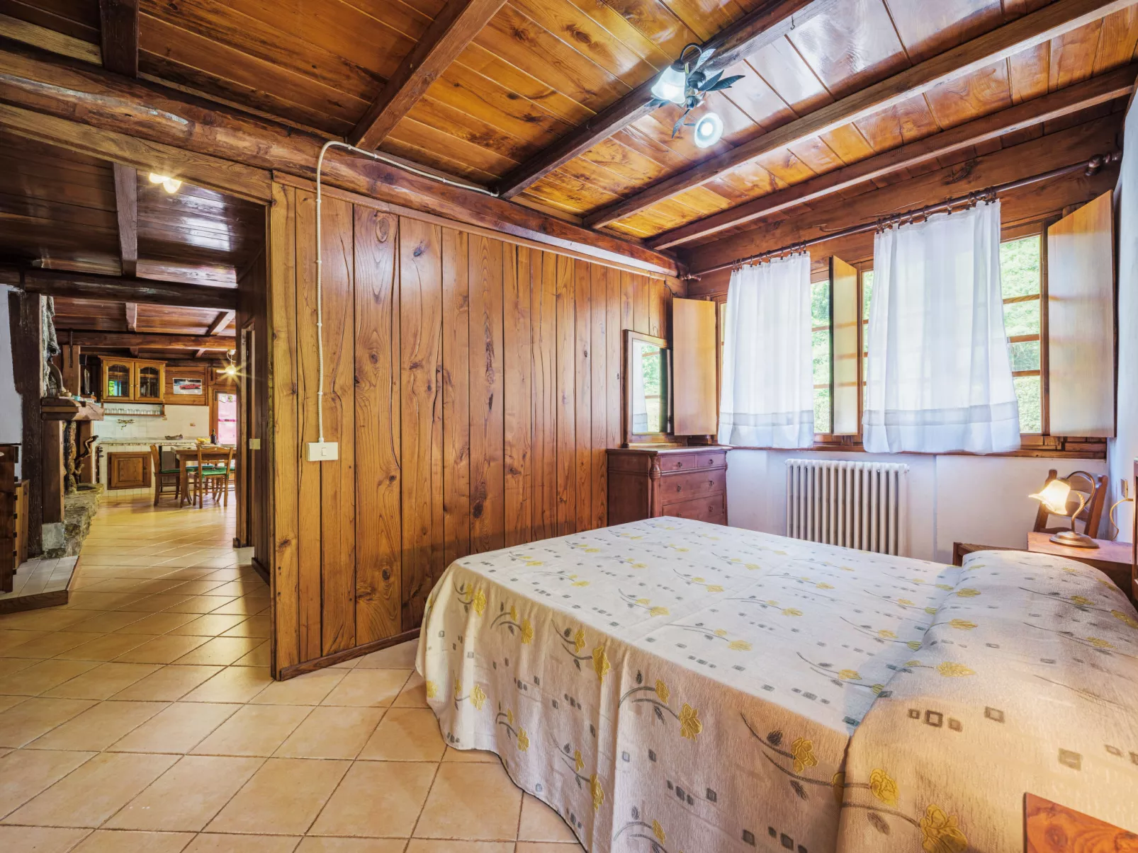 La Fonte-Inside