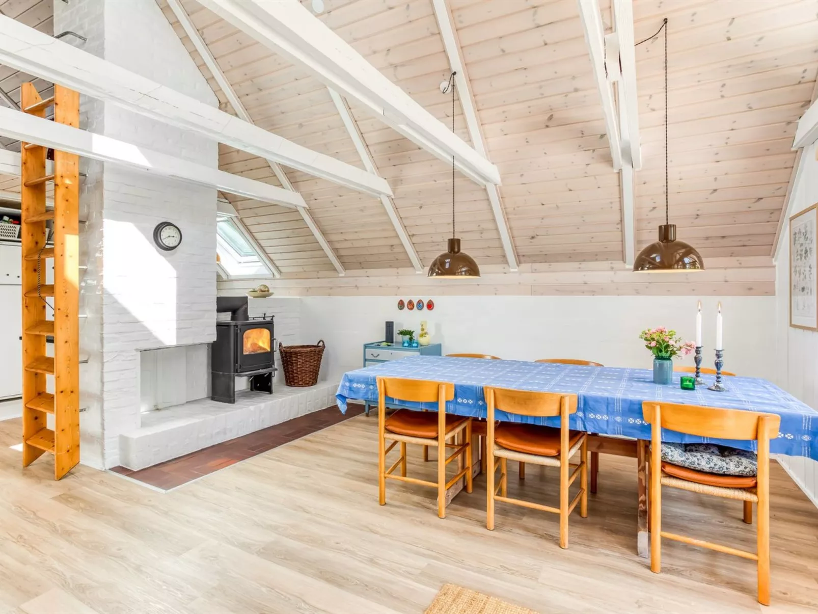 "Frodde" - 200m from the sea-Drinnen