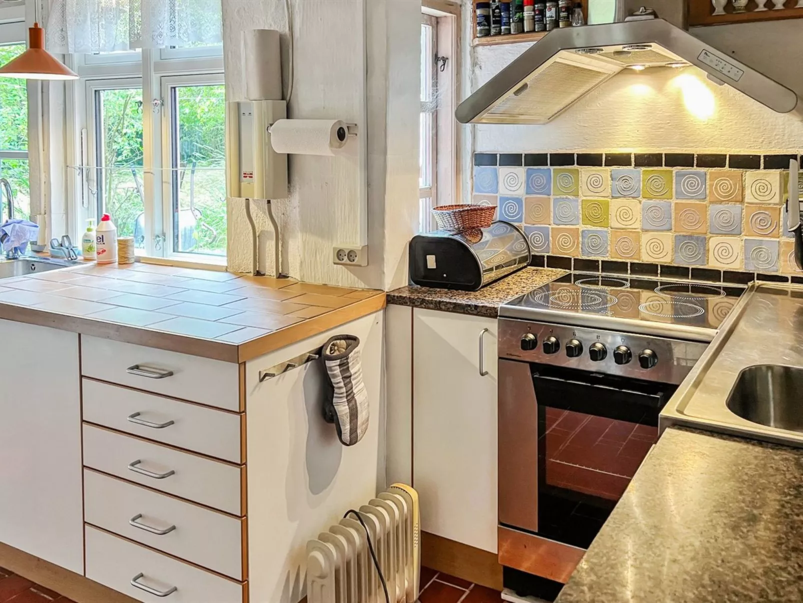 "Virpi" - 8km from the sea-Inside