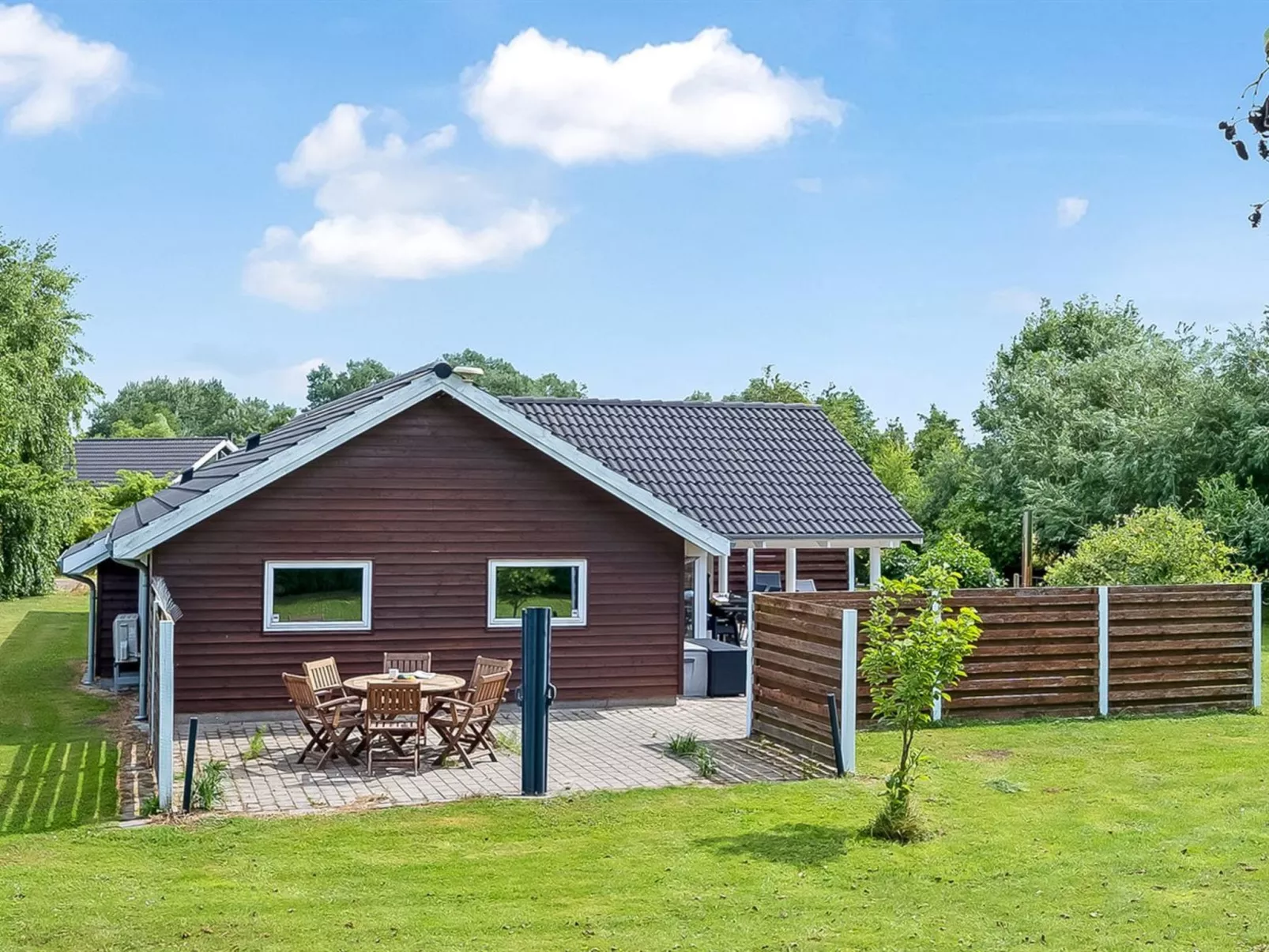 "Mika" - 800m from the sea-Dehors