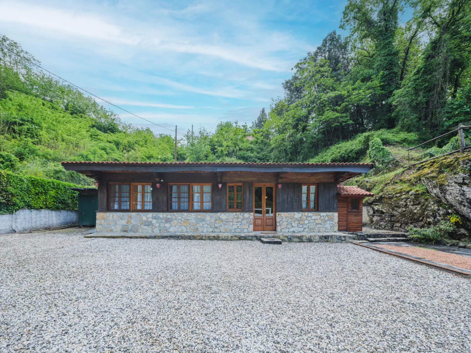 La Fonte-Outside
