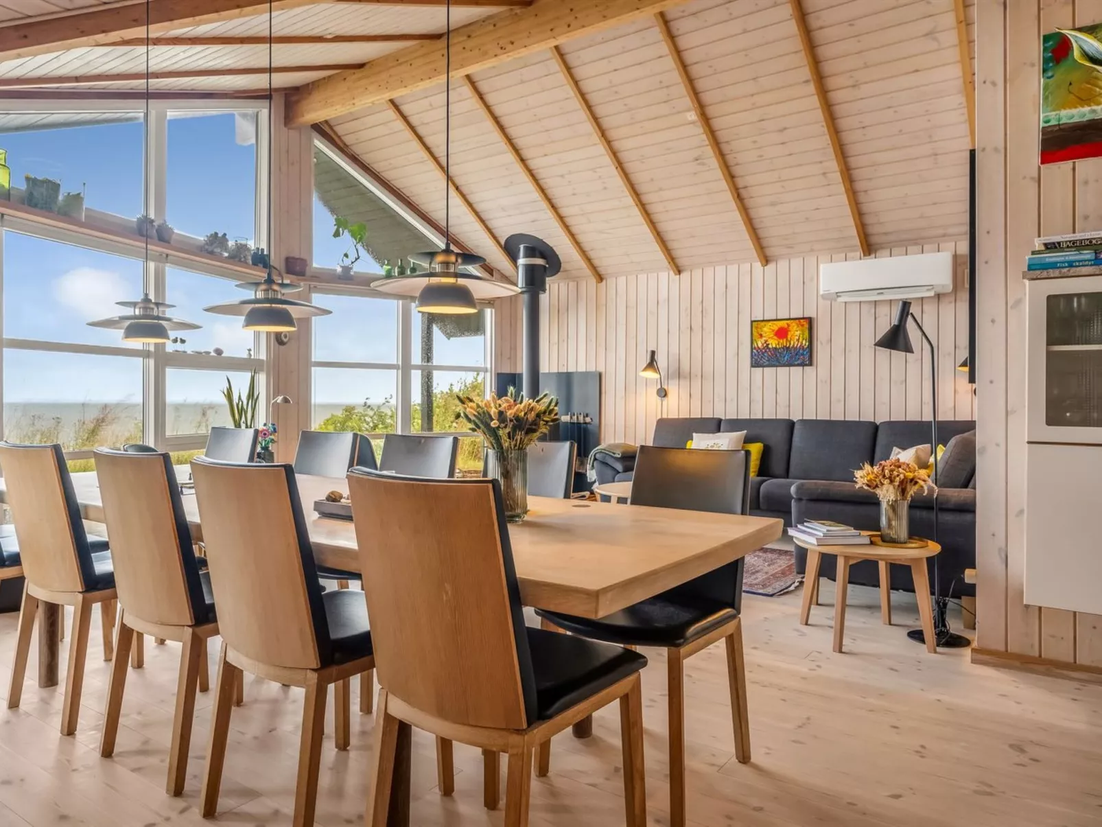 "Diderik" - 20m to the fjord-Inside