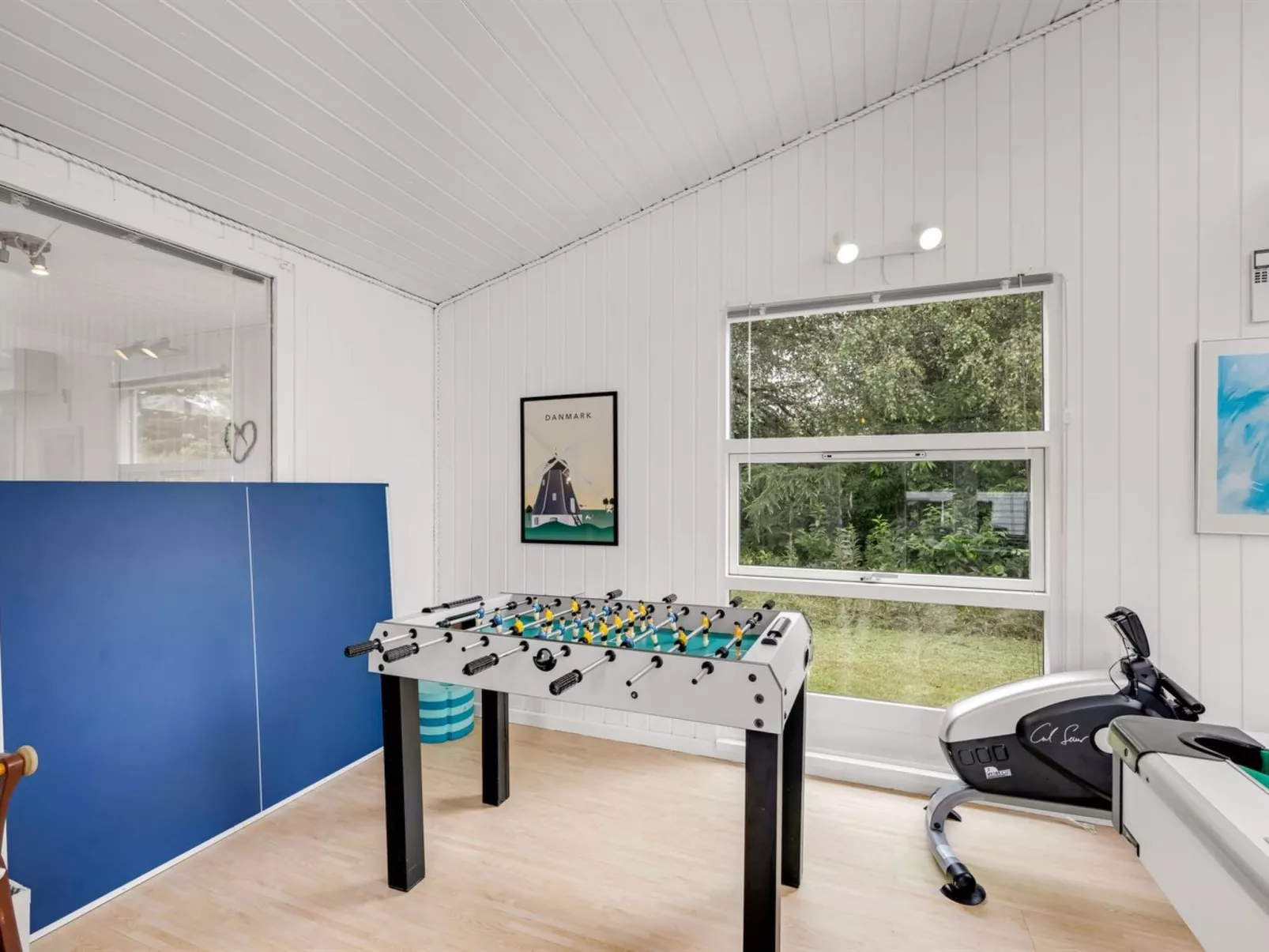 "Sami" - 600m to the fjord-Dedans