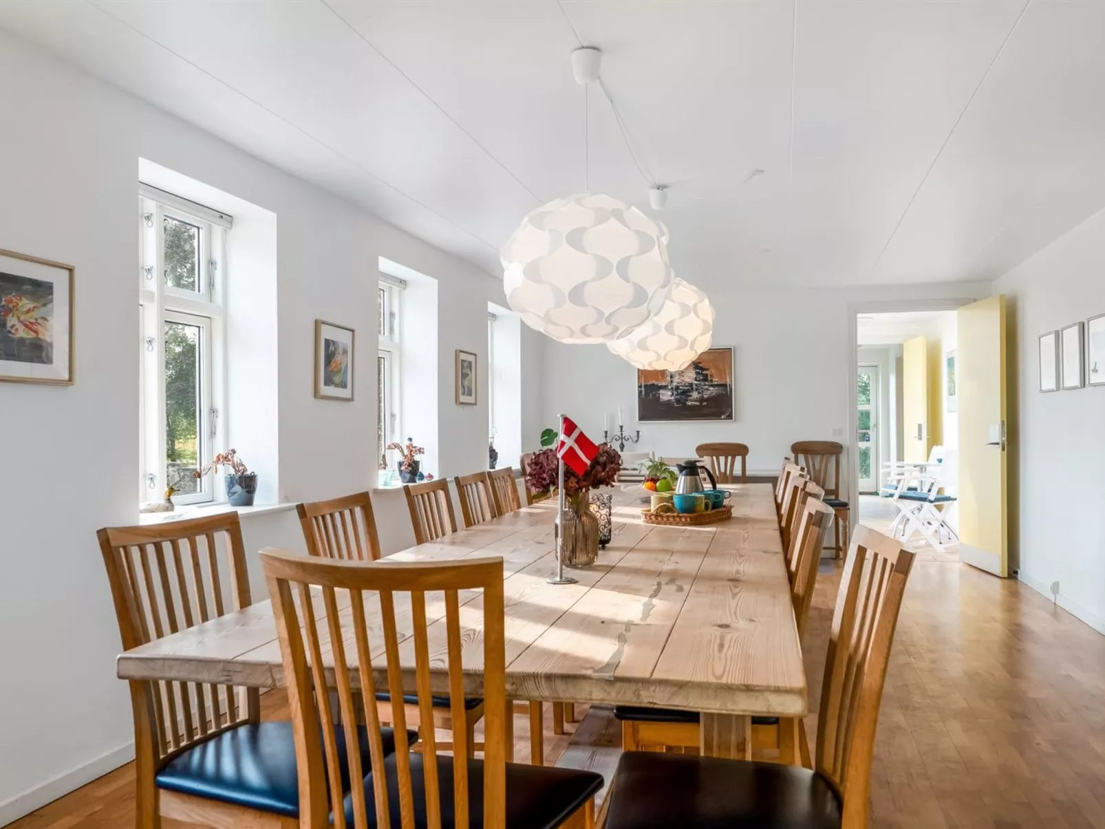 "Har" - 1.2km from the sea-Inside