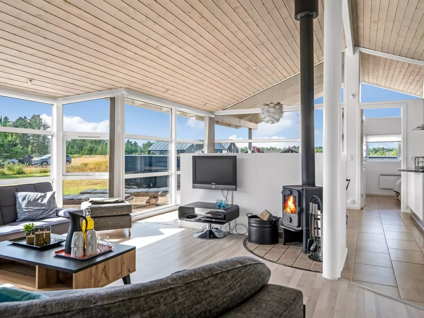 "Vaula" - 800m from the sea-Inside