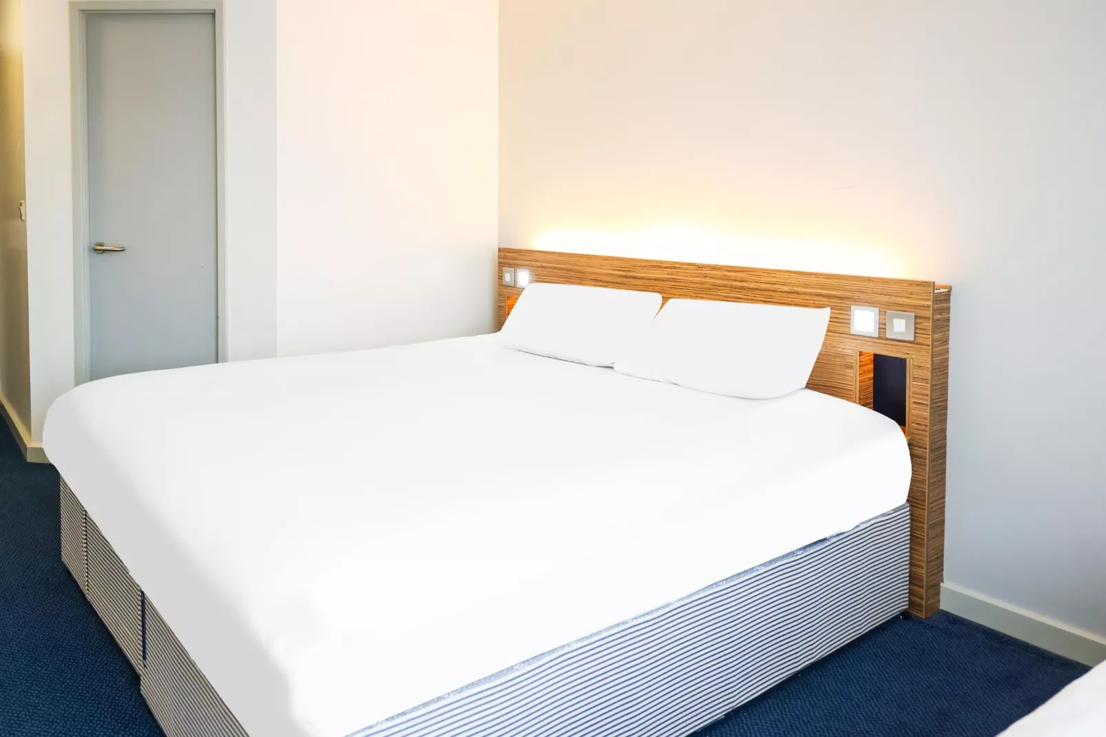 Standard Family of 3 Room-Bedroom